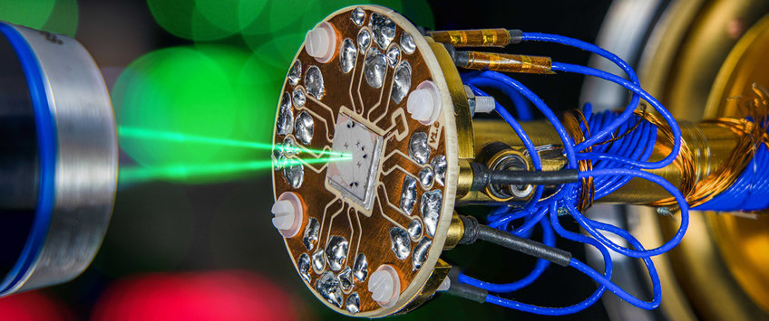 Ultraschneller Transport in Quantenmaterialien Wissenschaftliches Foto